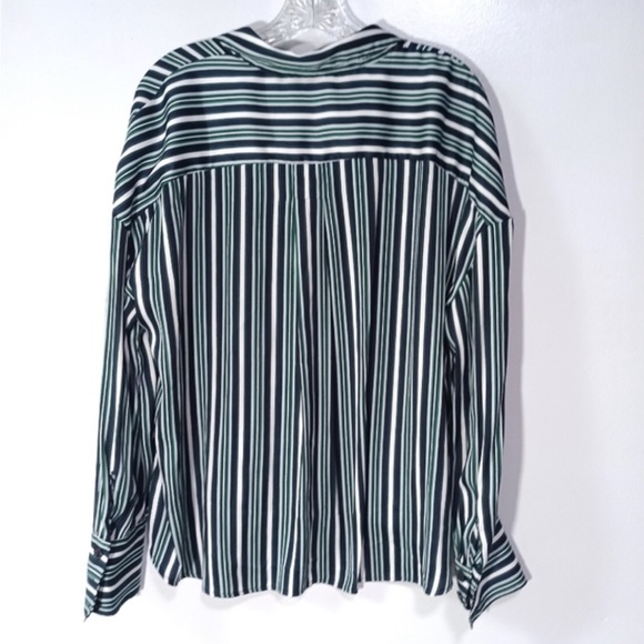 NWOT Free People Mad About You Button Down Shirt Size Small - Picture 8 of 9